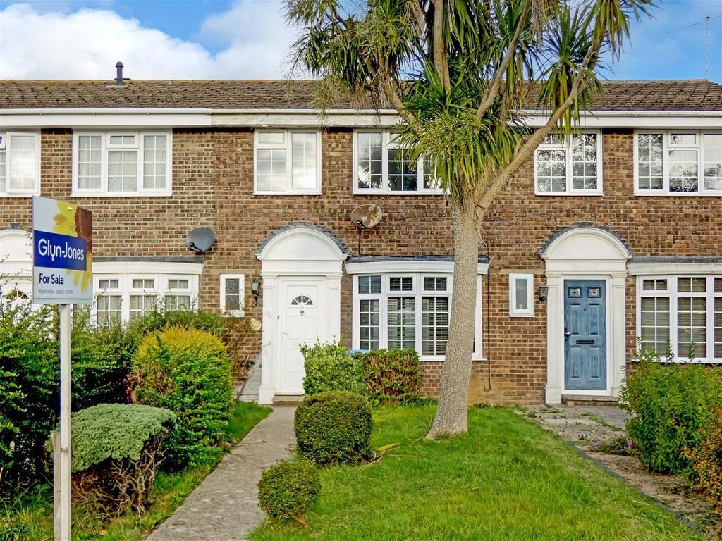 2 bed terraced house for sale in Beaumont Park, Littlehampton, West Sussex BN17, £285,000