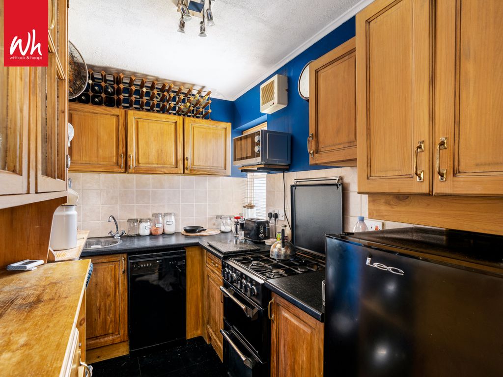 2 bed flat for sale in High Street, Rottingdean, Brighton BN2, £235,000