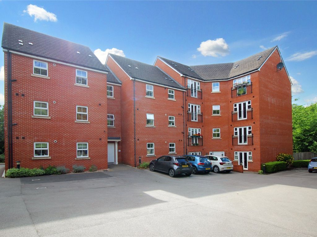 2 bed flat for sale in Coppice Rise, Chapeltown, Sheffield, South Yorkshire S35, £130,000