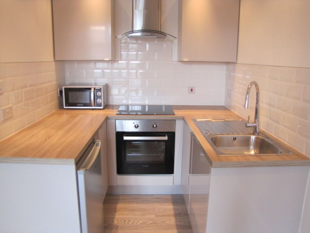 1 bed flat for sale in Hinton Road, Bournemouth BH1, £149,950
