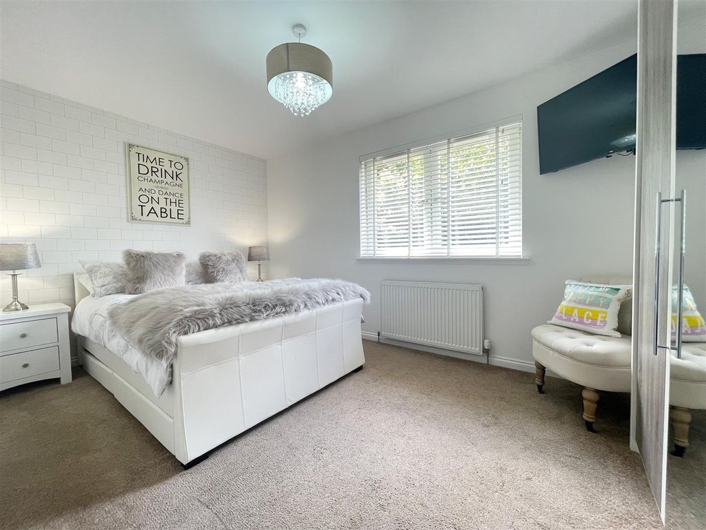 3 bed semi-detached house for sale in Neilsland Road, Hamilton, Hamilton ML3, £179,995
