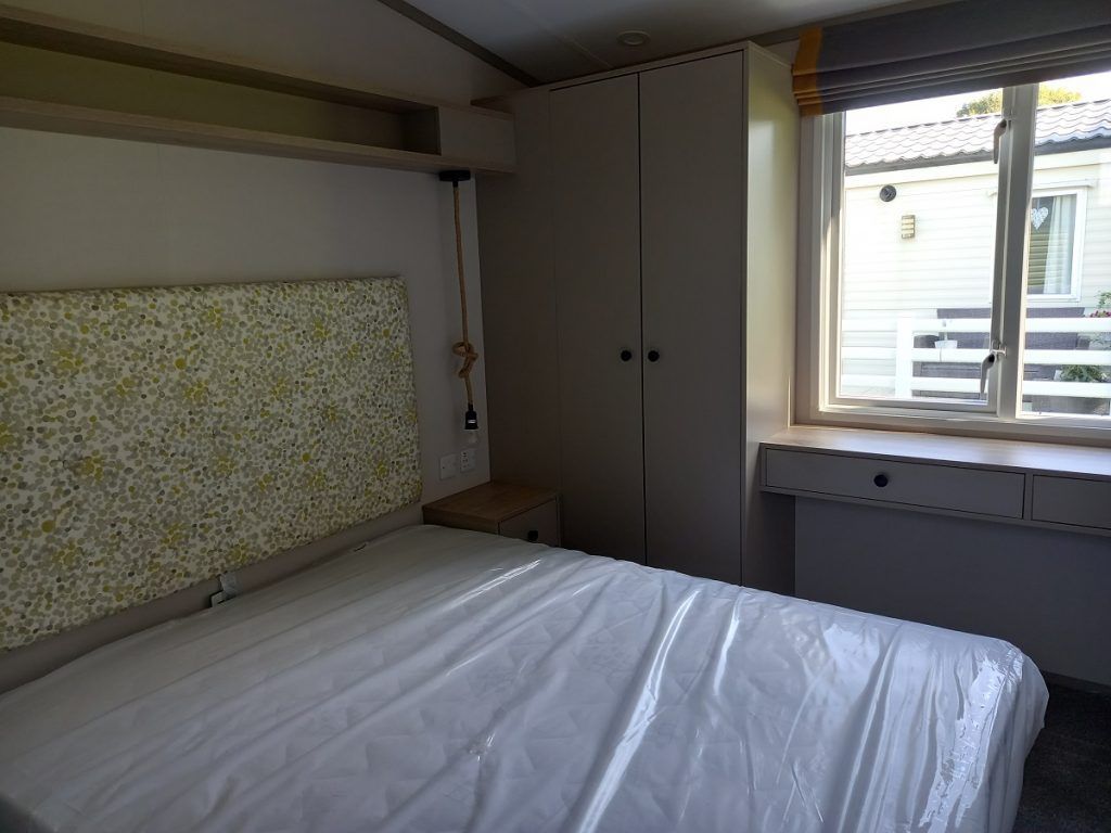 2 bed mobile/park home for sale in Bentham Road, Ingleton, Carnforth LA6, £66,995