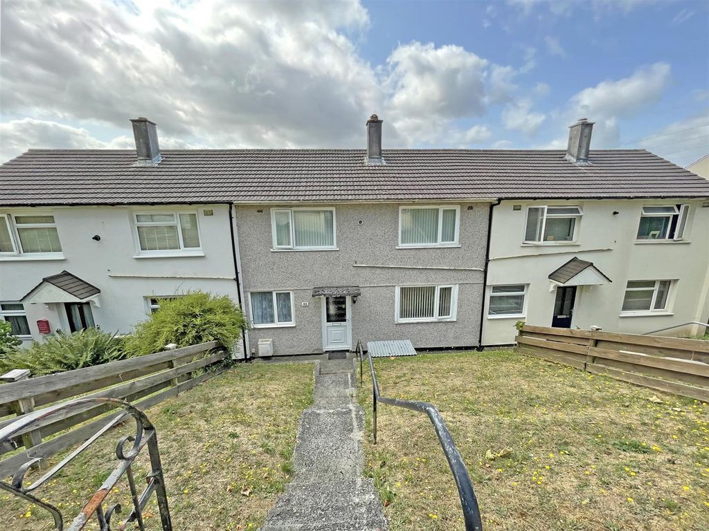 3 bed terraced house for sale in Greystoke Avenue, Plymouth PL6, £185,000