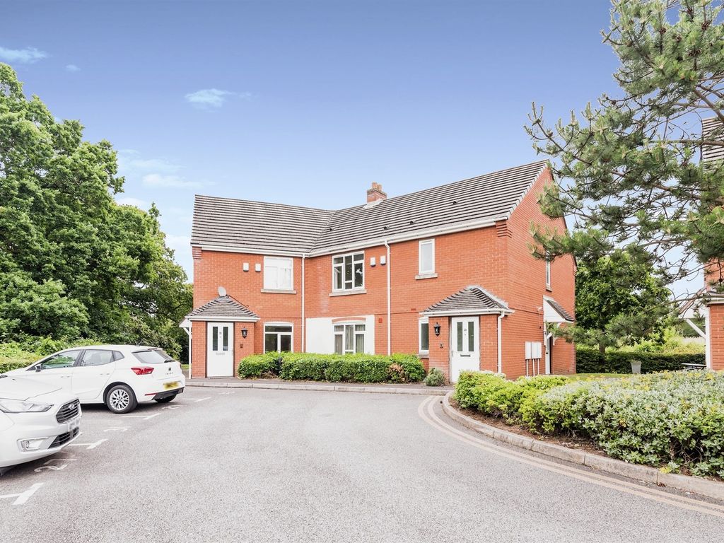 2 bed flat for sale in Thimble End Court, Sutton Coldfield B76, £175,000