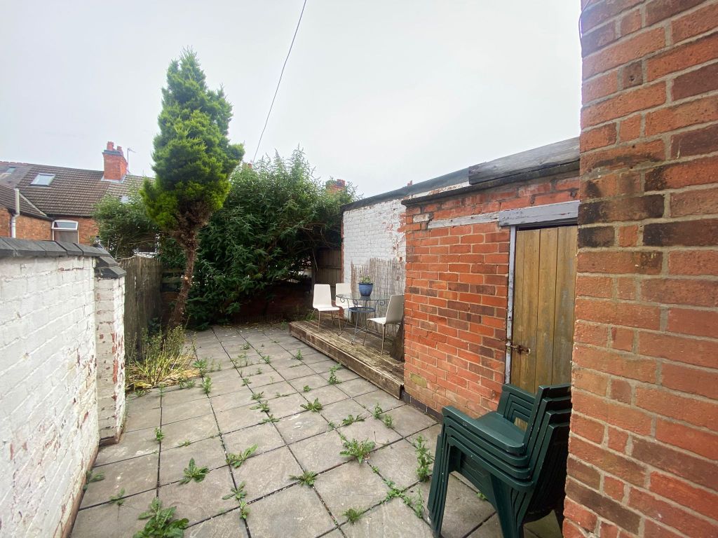 2 bed terraced house for sale in Hopefield Road, Leicester LE3, £189,950