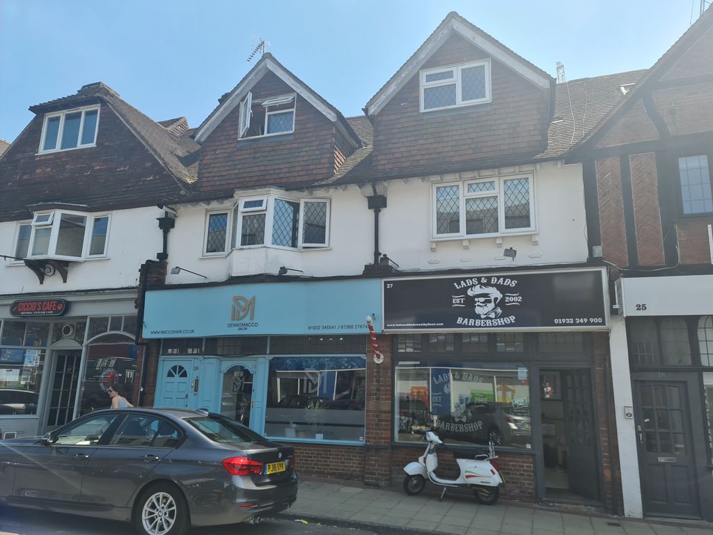 Retail premises for sale in Station Approach, West Byfleet KT14, £965,000