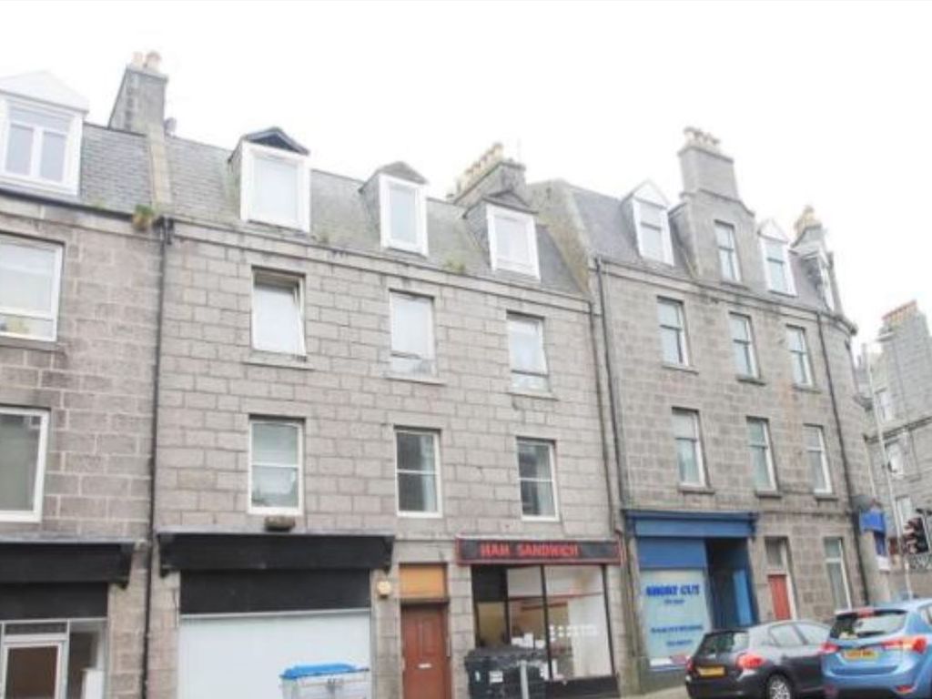 1 bed flat for sale in Victoria Road, Torry, Aberdeen AB11, £39,995