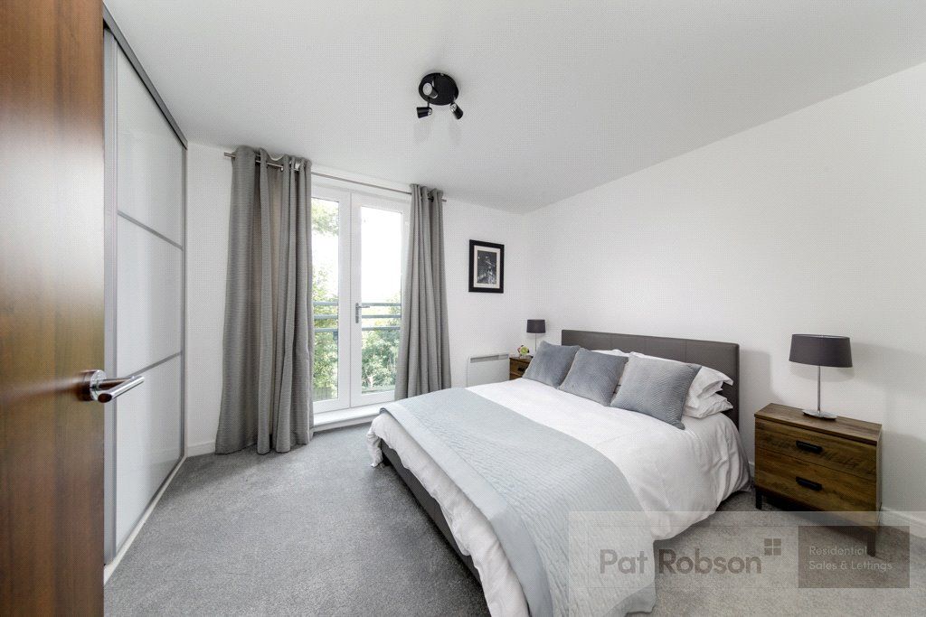 2 bed flat for sale in Midlothian Court, Ochre Yards, Gateshead NE8, £190,000