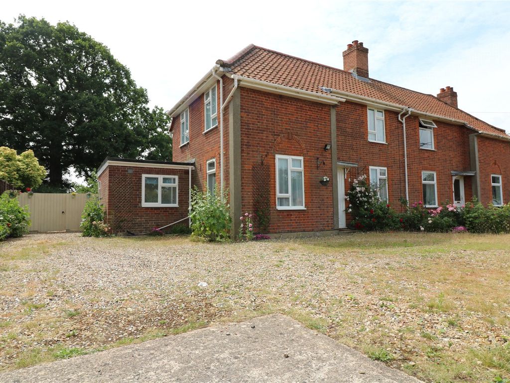 3 bed semi-detached house for sale in The Turnpike, Bunwell, Norwich, Norfolk NR16, £290,000