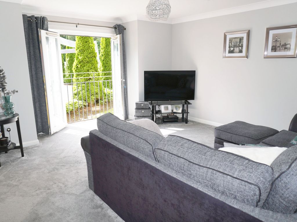 2 bed flat for sale in Gullion Park, East Mains, East Kilbride G74, £145,000