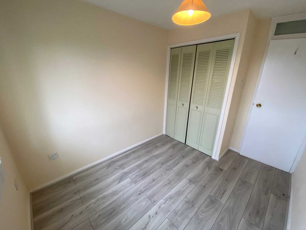 1 bed flat for sale in Danziger Way, Borehamwood WD6, £179,950