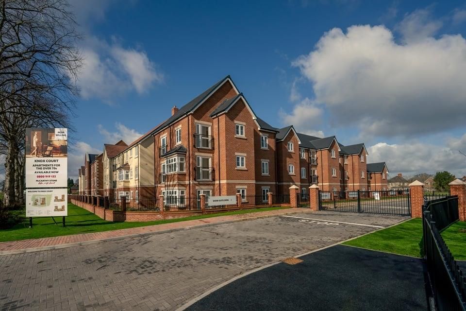 1 bed flat for sale in Knox Court, Bilton Road, Rugby CV22, £251,695