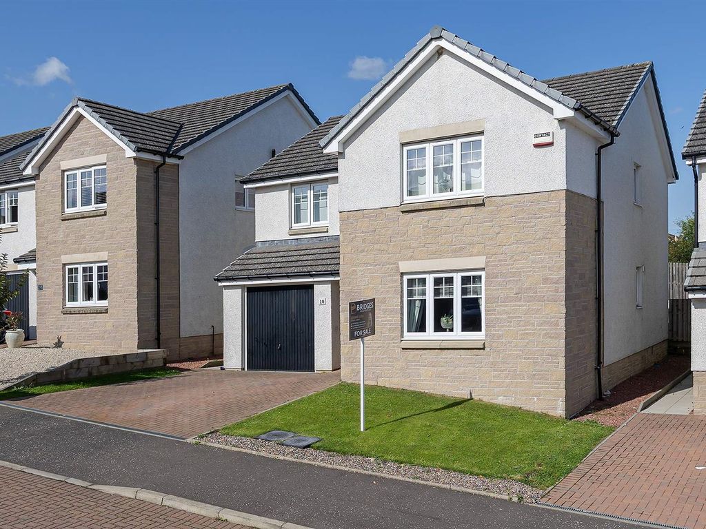 4 bed property for sale in Rodger Crescent, Armadale, Bathgate EH48, £299,995