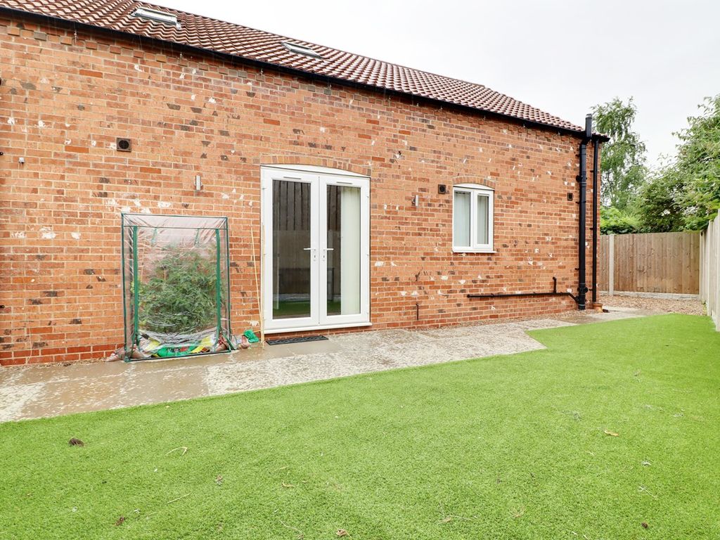 3 bed detached house for sale in Church Street, Owston Ferry DN9, £220,000