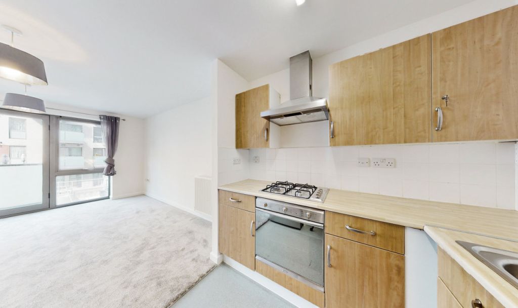 1 bed flat for sale in Abbotts Wharf, Stainsby Rd, London E14, £71,250