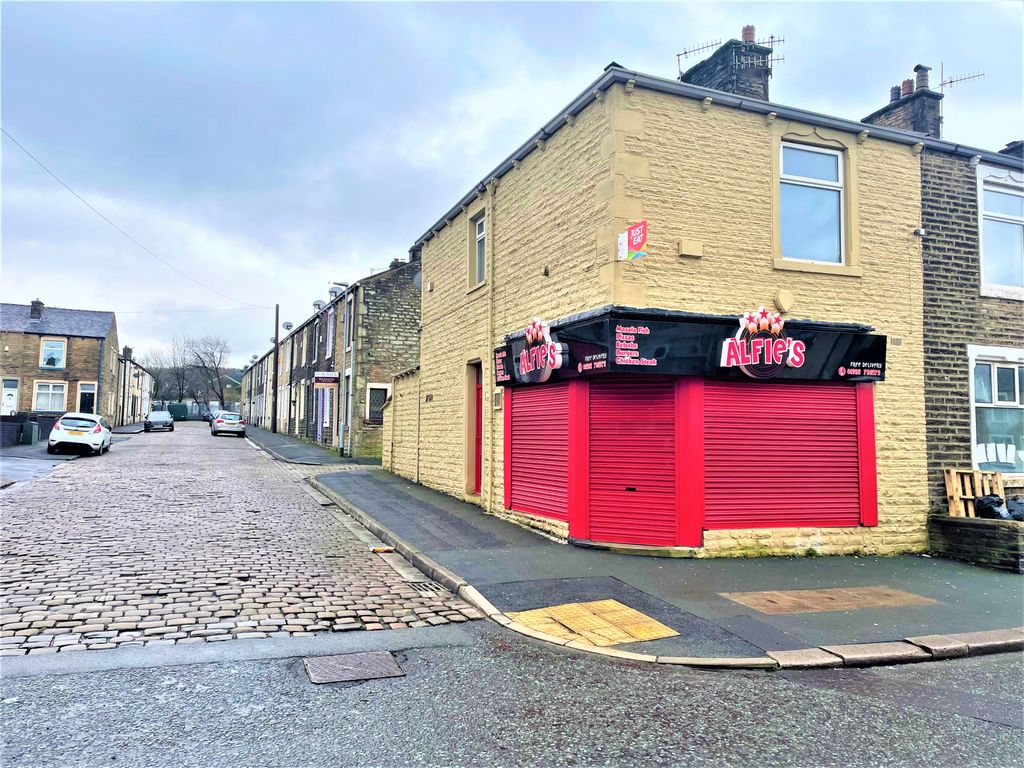 Retail premises for sale in Bradley Hall Road, Nelson BB9, £39,995