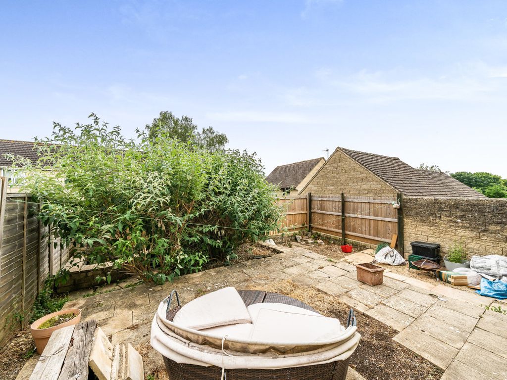 1 bed end terrace house for sale in Longtree Close, Tetbury, Gloucestershire GL8, £220,000