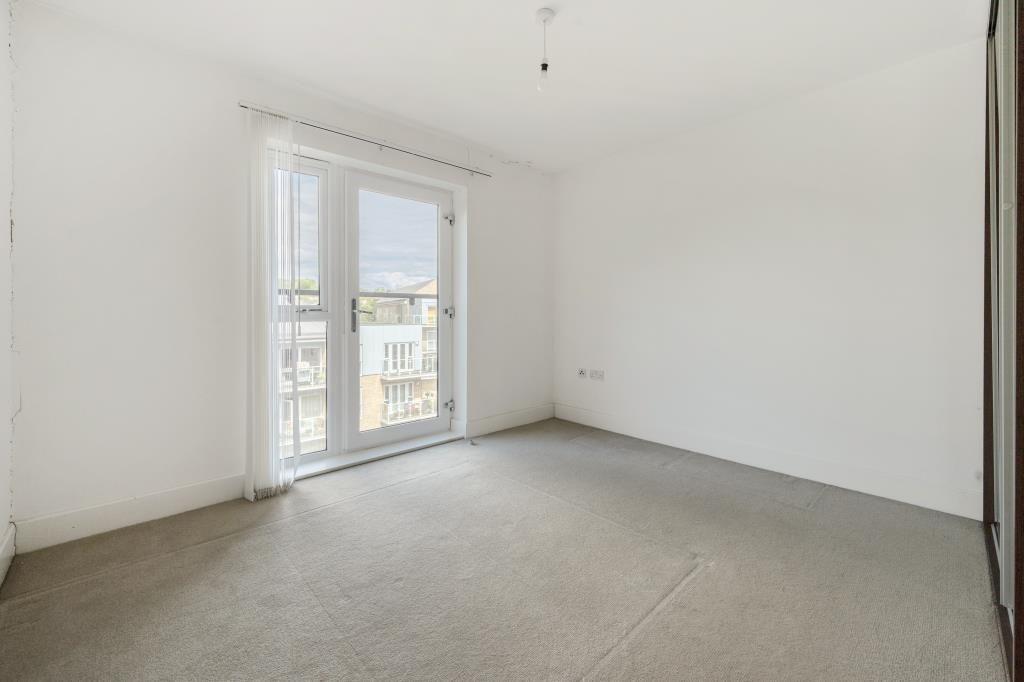 1 bed flat for sale in Nash Mills Wharf, Hemel Hempstead HP3, £240,000