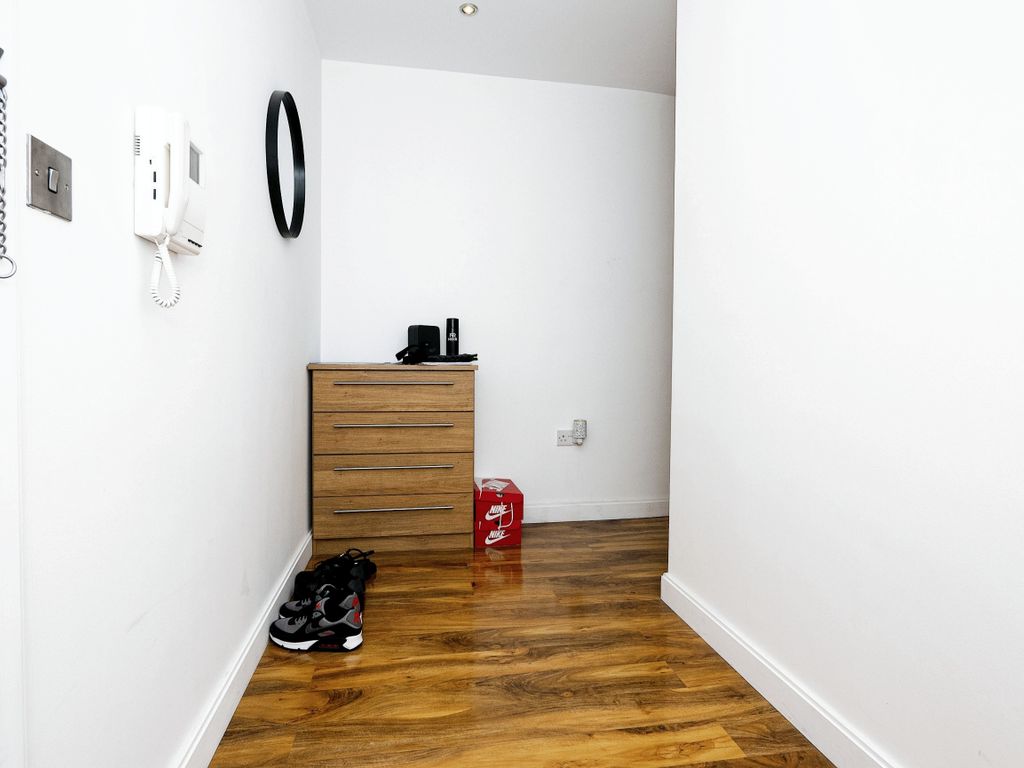 2 bed flat for sale in Bath Lane, Leicester, Leicestershire LE3, £160,000