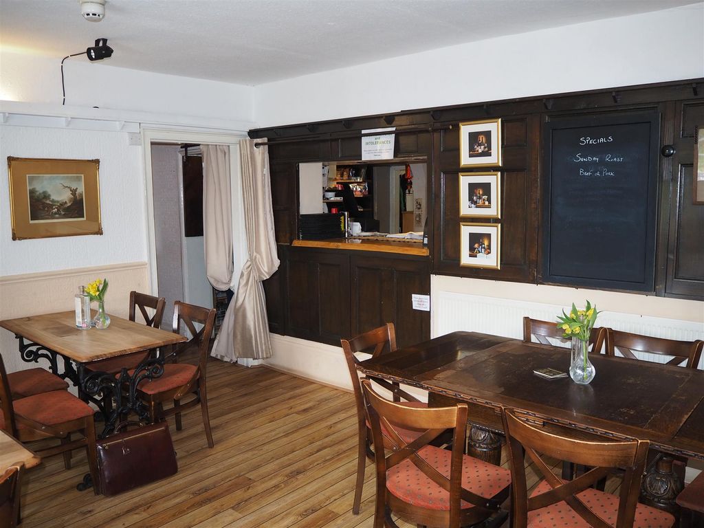 Pub/bar for sale in Licenced Trade, Pubs & Clubs YO25, Harpham, East Yorkshire, £74,950