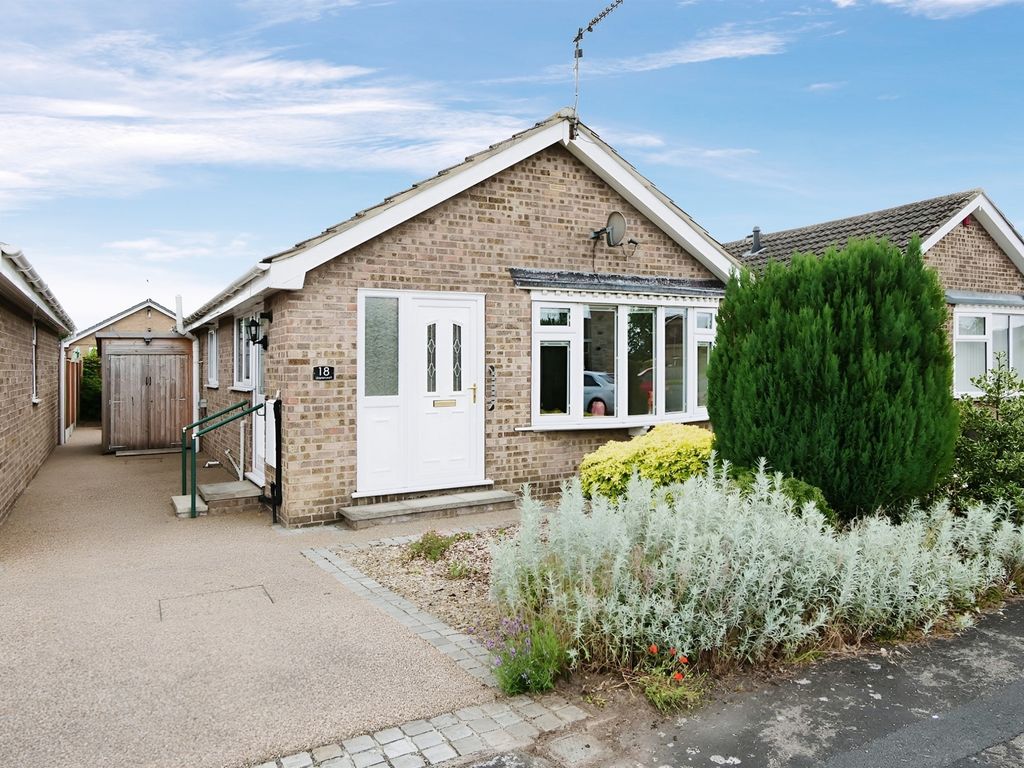 2 bed detached bungalow for sale in Uppercroft, Haxby, York YO32, £295,000