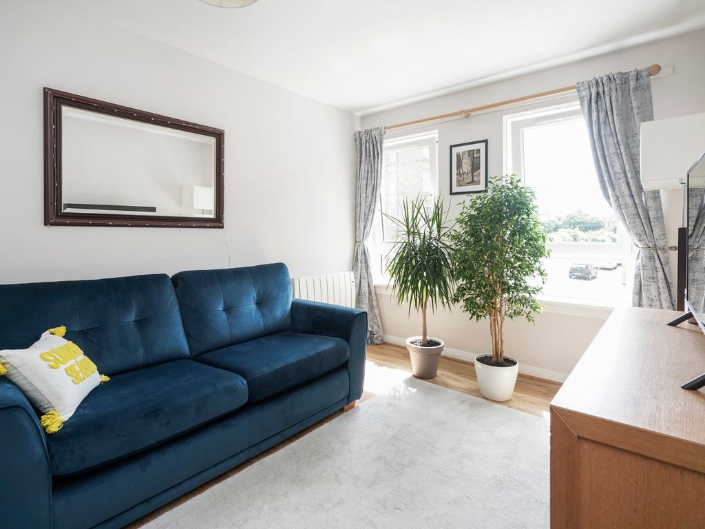 1 bed flat for sale in 50/3 Balfour Street, Leith, Edinburgh EH6, £145,000