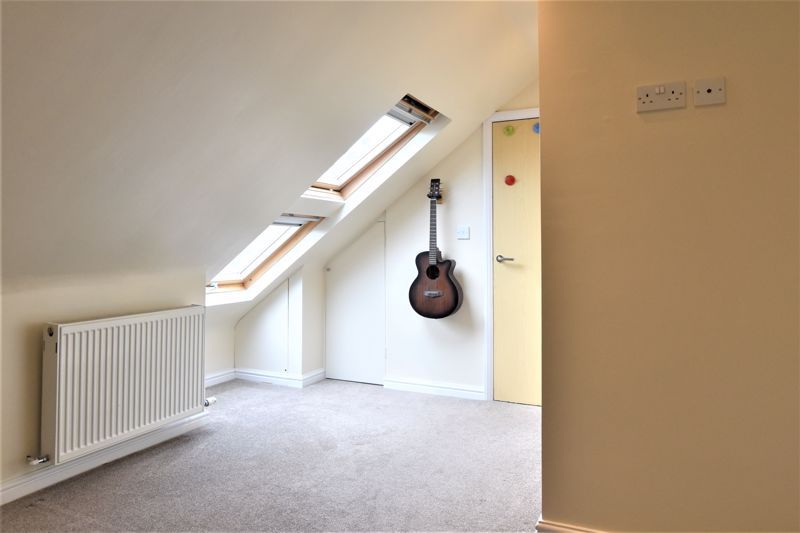 3 bed town house for sale in Doddington Road, Lincoln LN6, £270,000