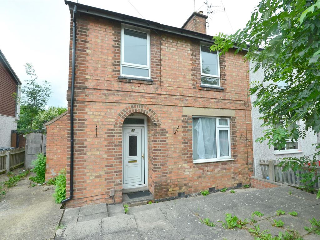 3 bed semi-detached house for sale in Bloomfield Road, Leicester LE2, £200,000