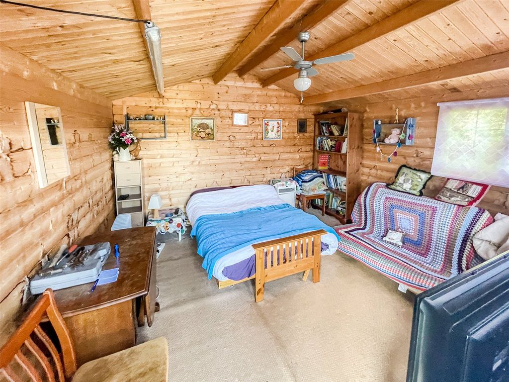 4 bed bungalow for sale in Bryncrug, Tywyn, Gwynedd LL36, £195,000
