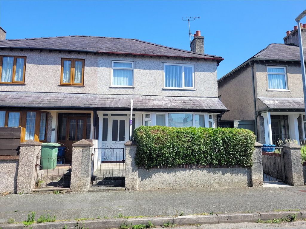 3 bed semi-detached house for sale in Vaynol Street, Caernarfon, Gwynedd LL55, £180,000