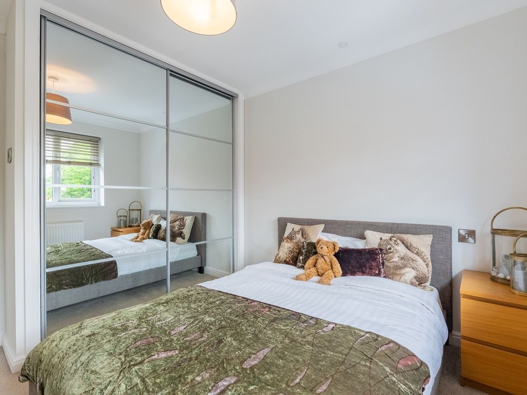 2 bed property for sale in Chestnut Walk, Henley In Arden B95, £157,500