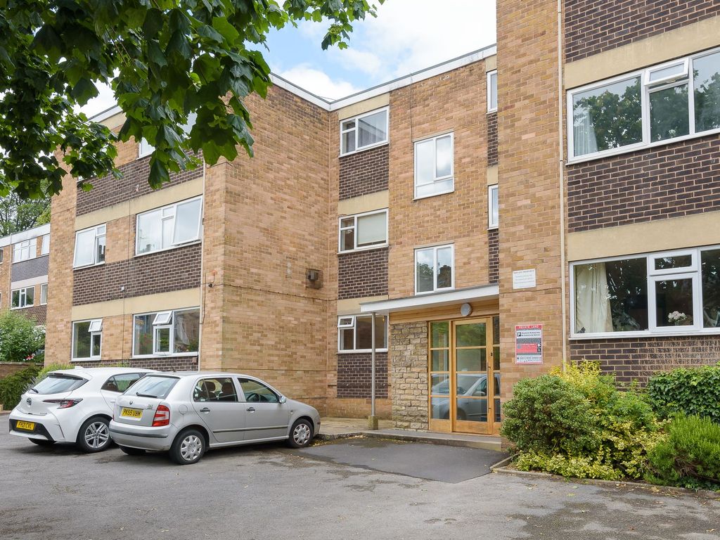 2 bed flat for sale in Nether Edge Road, Sheffield S7, £240,000