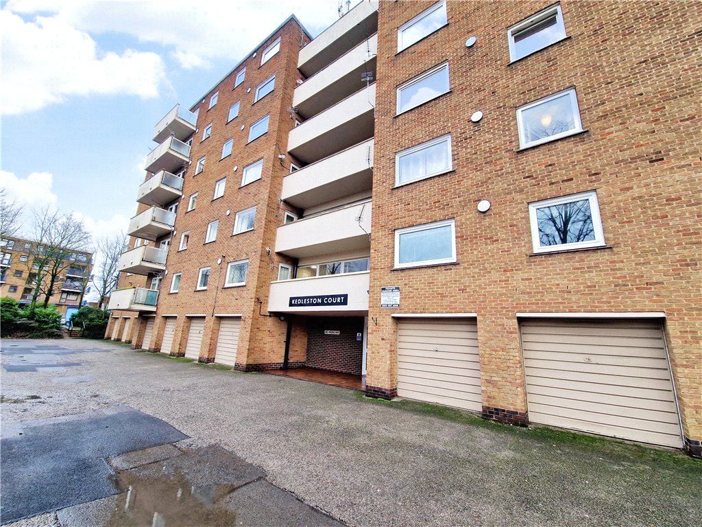 1 bed flat for sale in Kedleston Court, Norbury Close, Allestree DE22, £80,000