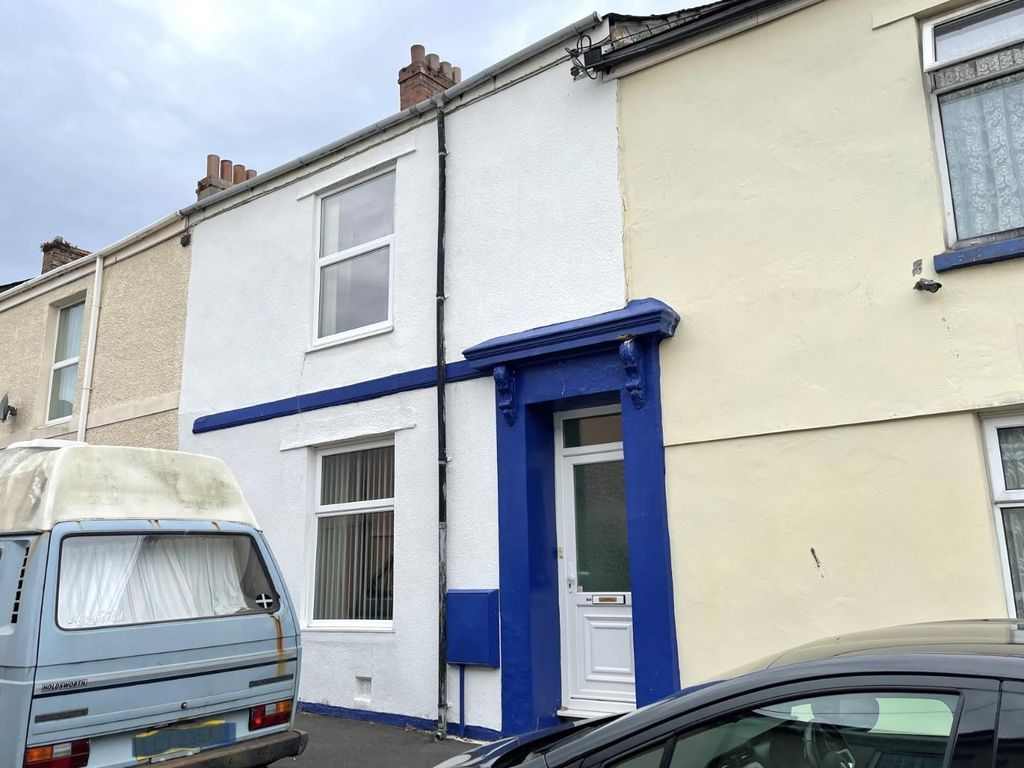 3 bed terraced house for sale in Wellington Street, Torpoint PL11, £190,000