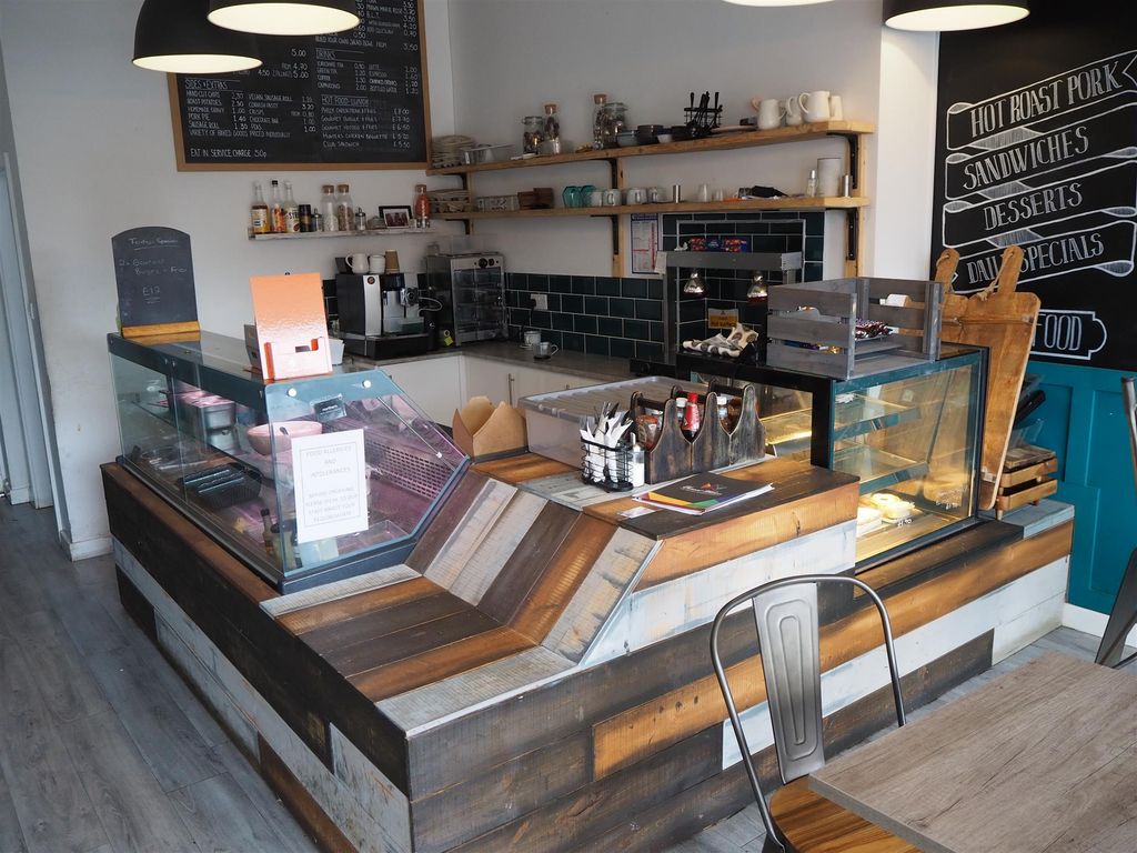 Restaurant/cafe for sale in Cafe & Sandwich Bars S70, Stairfoot, South Yorkshire, £17,500