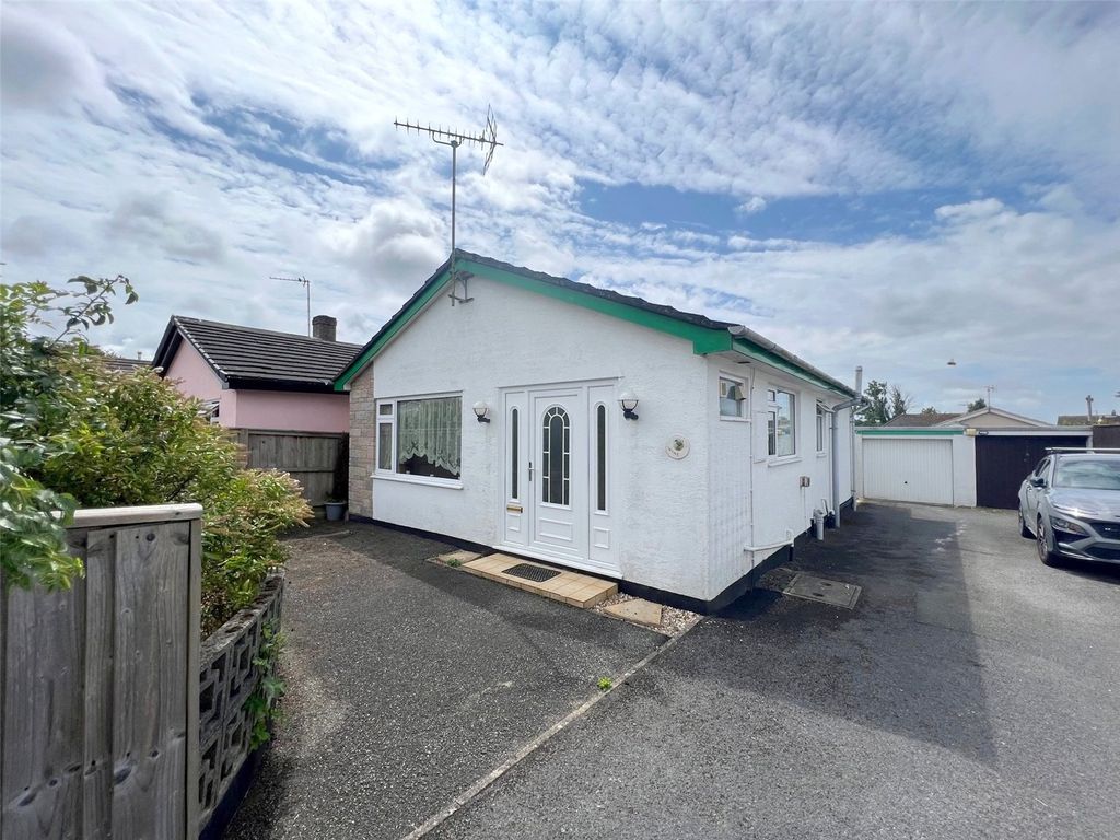 2 bed bungalow for sale in St. Leonards Avenue, Crundale, Haverfordwest, Pembrokeshire SA62, £182,995
