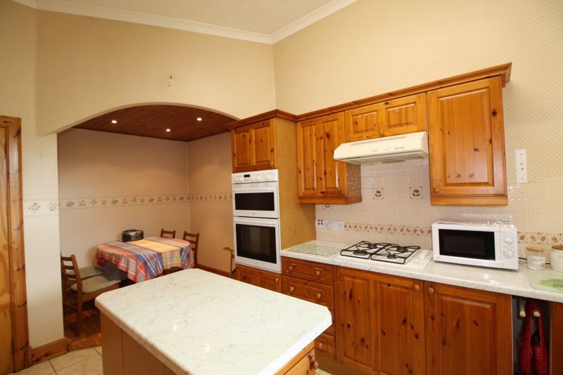 2 bed flat for sale in Millar Place, Stirling FK8, £191,000