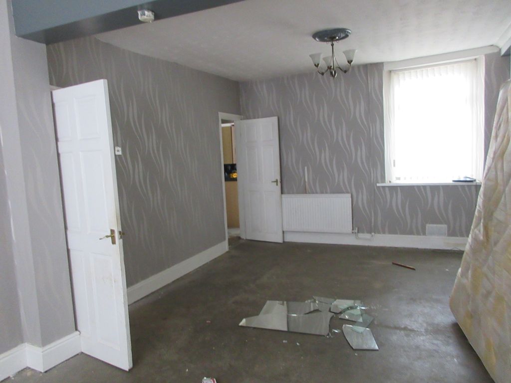 3 bed terraced house for sale in Park Place, Gilfach CF81, £119,000
