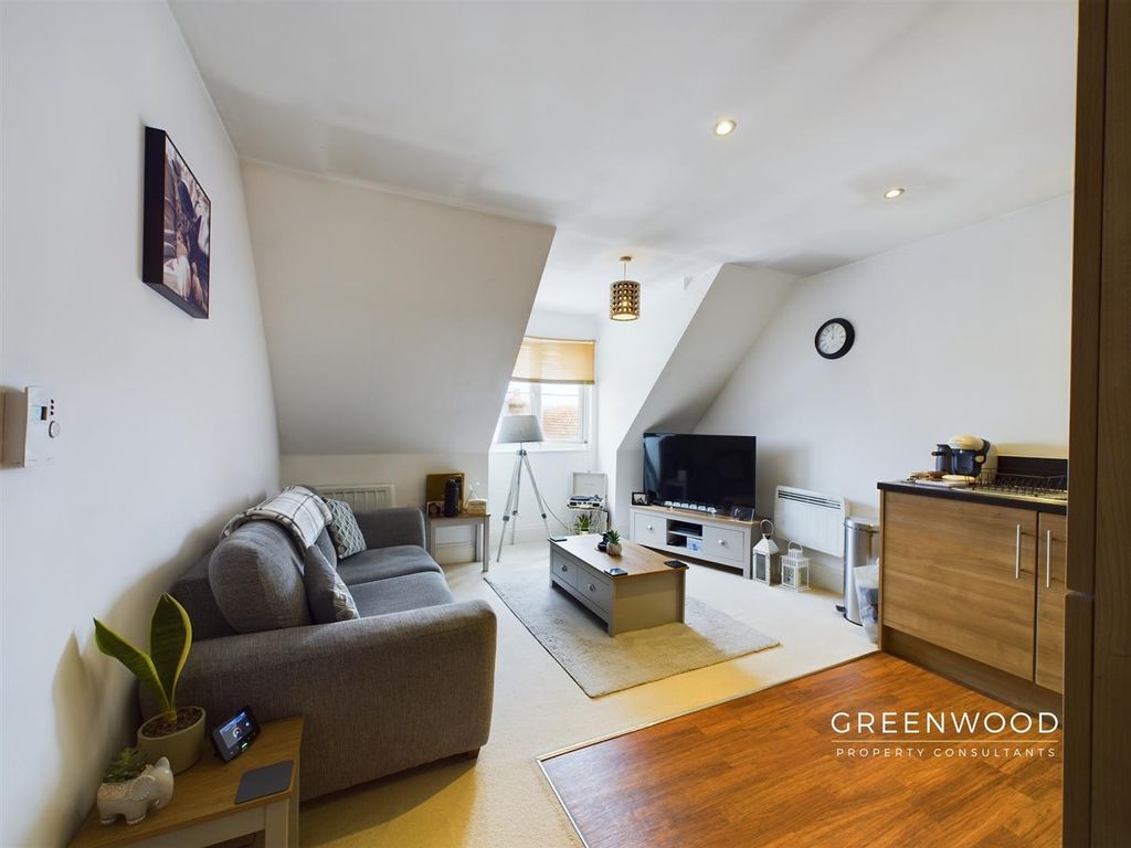 1 bed flat for sale in Wheelwright Place, Mile End, Colchester CO4, £147,000