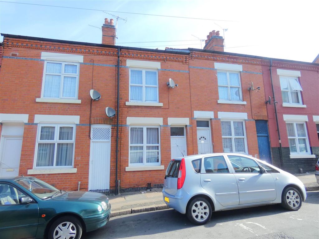 2 bed terraced house for sale in Buxton Street, Highfields, Leicester LE2, £210,000