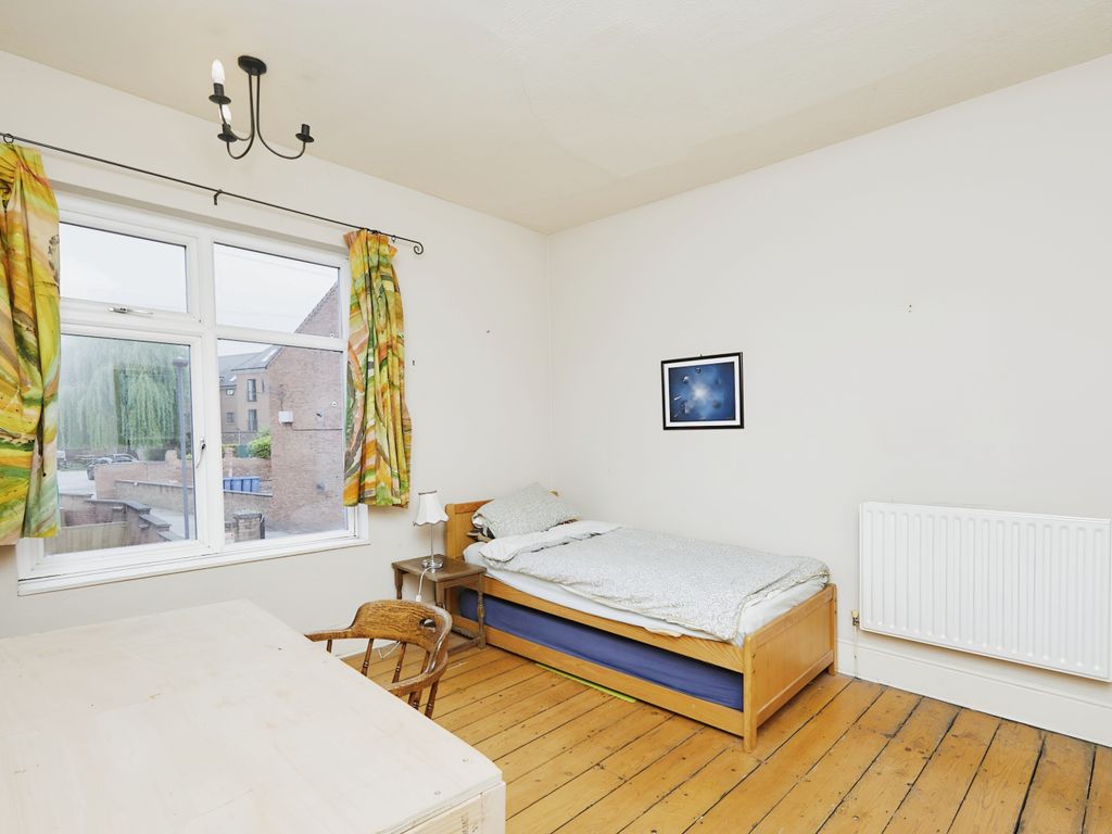 2 bed terraced house for sale in Markeaton Street, Derby DE1, £165,000