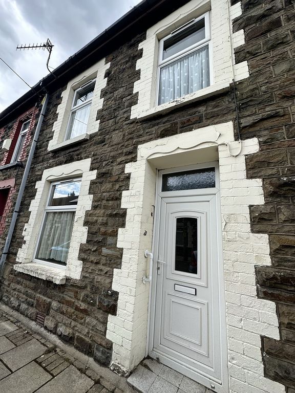 3 bed property for sale in Eileen Place, Treherbert, Treorchy, Rhondda Cynon Taff. CF42, £70,000