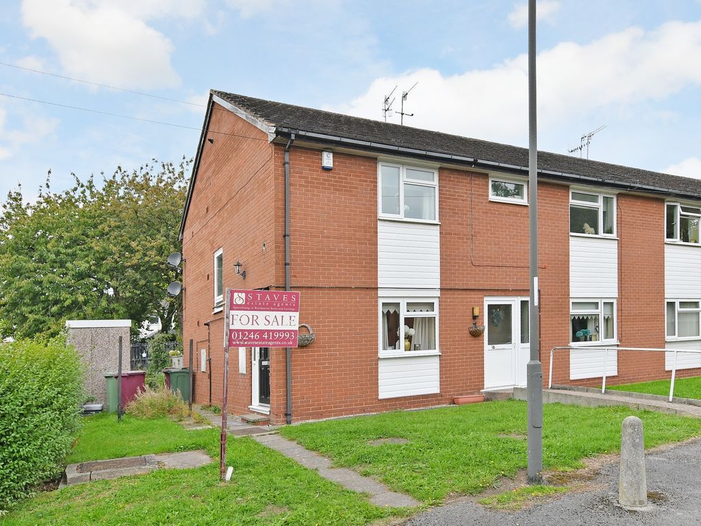 3 bed flat for sale in Ramshaw Road, Unstone, Dronfield, Derbyshire S18, £140,000