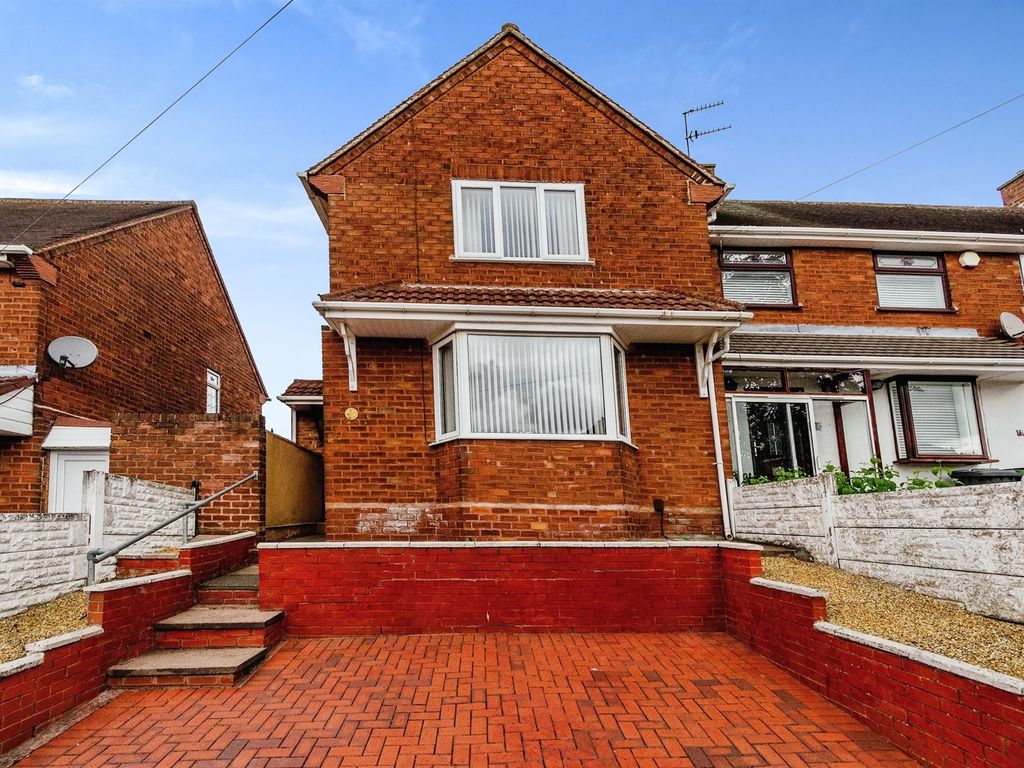 2 bed end terrace house for sale in Ferguson Street, Ashmore Park Wednesfield, Wolverhampton WV11, £165,000
