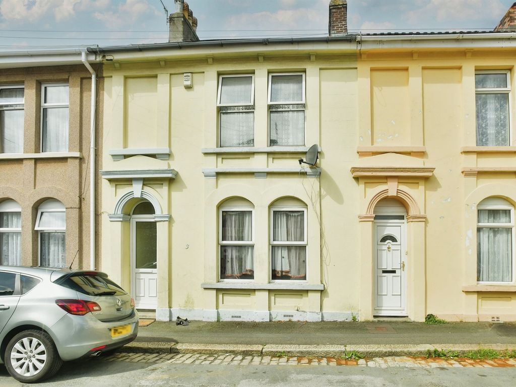 2 bed terraced house for sale in Laira Place, Plymouth PL4, £170,000