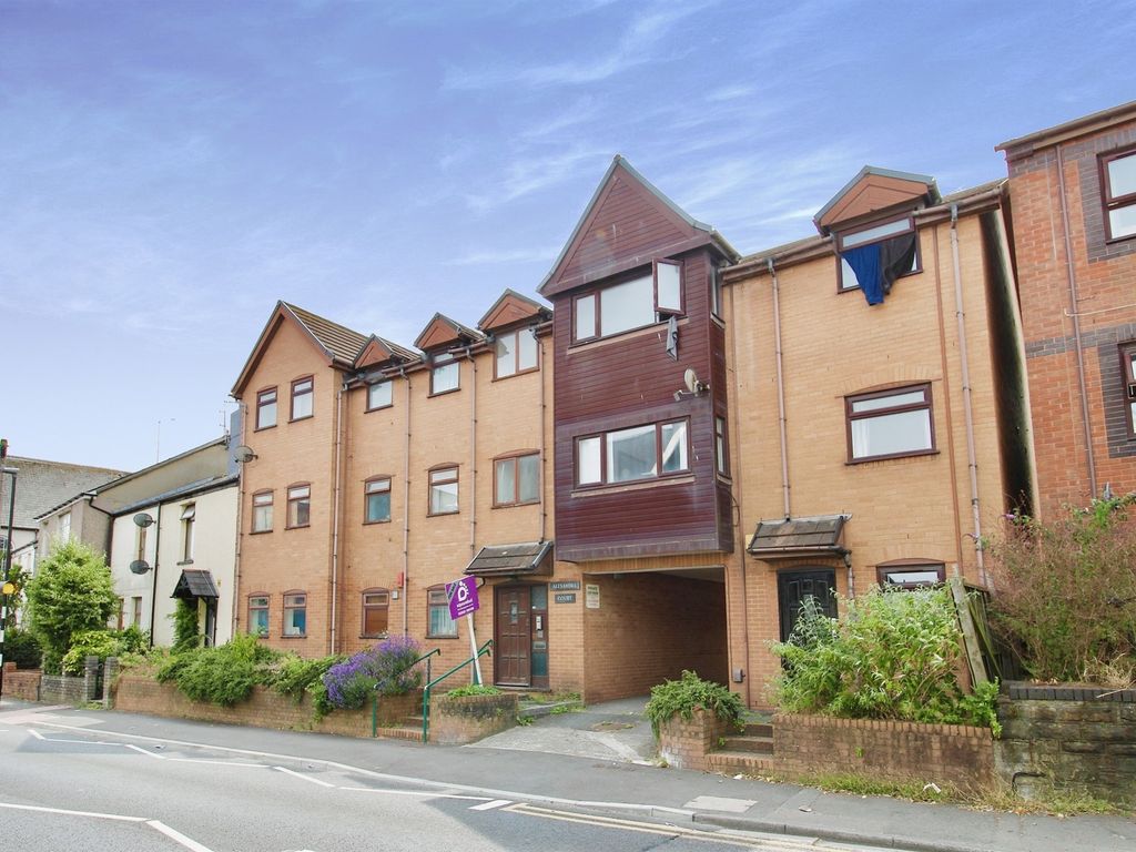 2 bed flat for sale in Llandaff Road, Canton, Cardiff CF11, £160,000