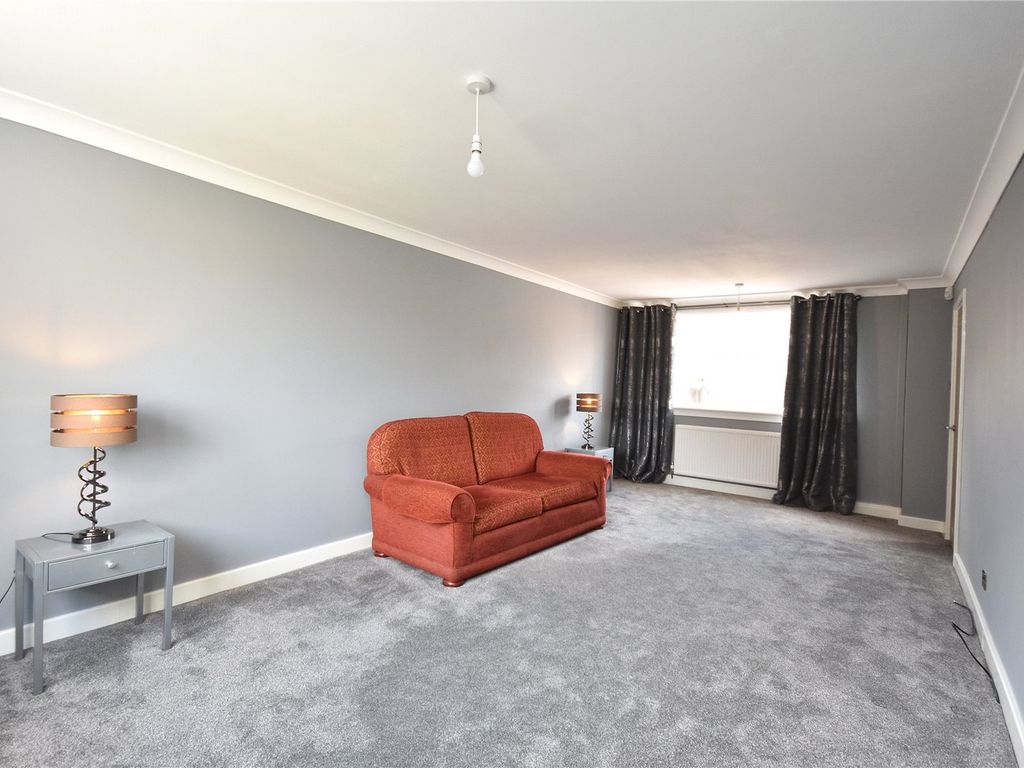 2 bed terraced house for sale in Naburn Walk, Leeds, West Yorkshire LS14, £160,000