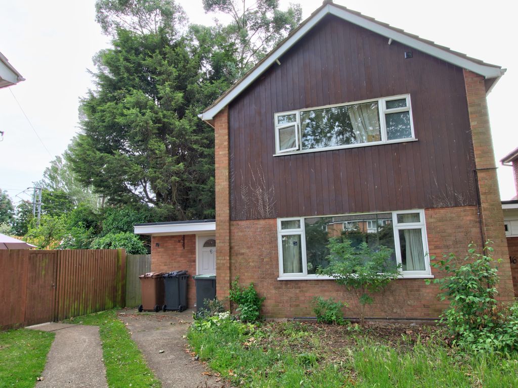 3 bed link-detached house for sale in Fairfax Gardens, Needham Market, Ipswich IP6, £310,000