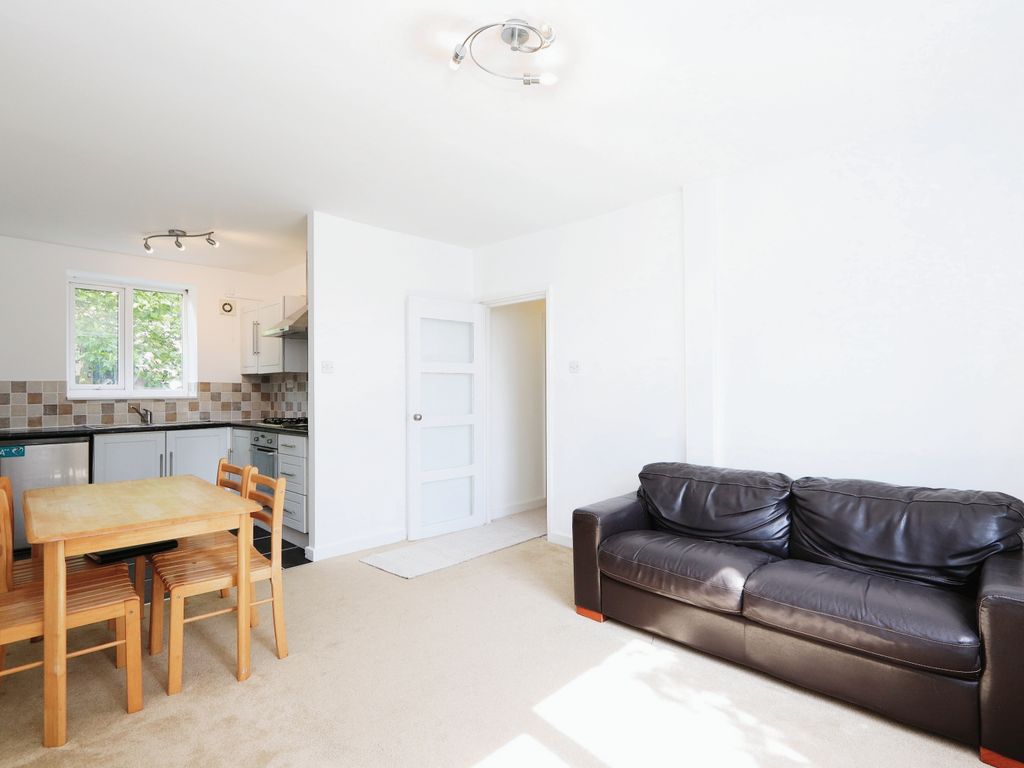2 bed flat for sale in Bard Street, Sheffield, South Yorkshire S2, £120,000