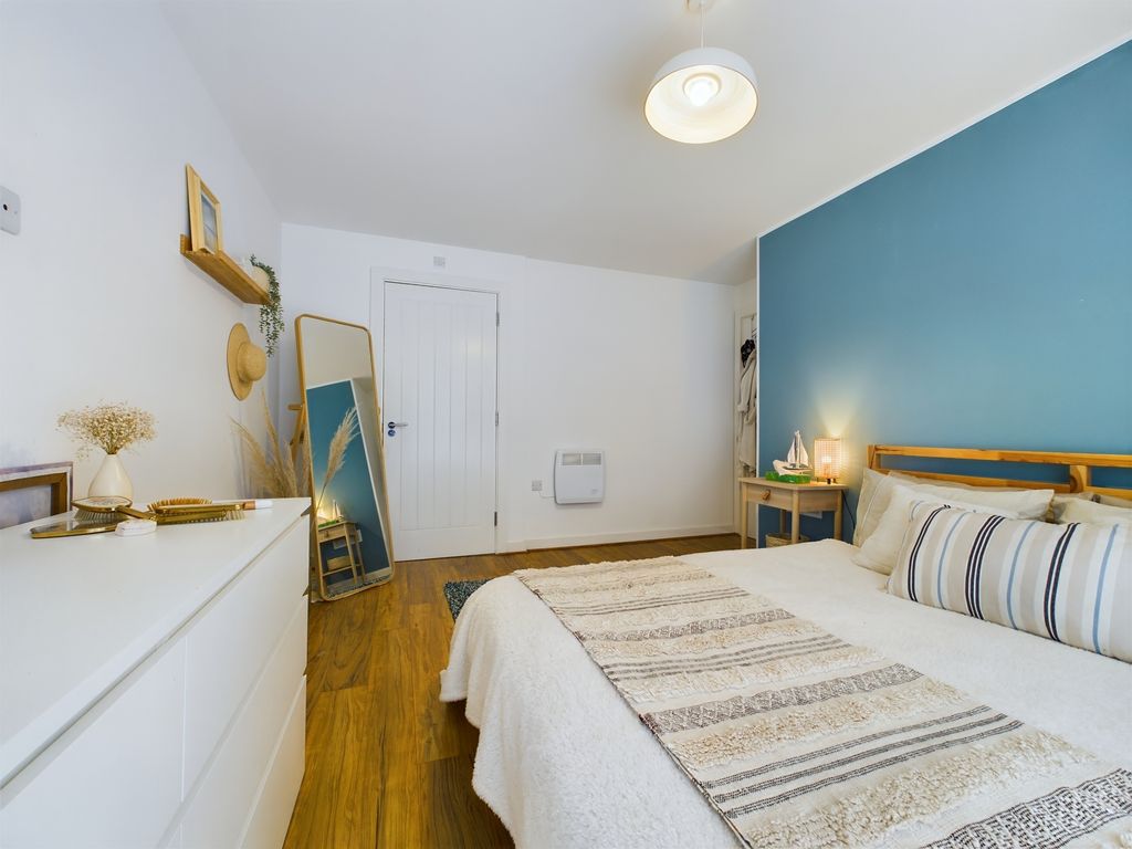 2 bed flat for sale in Bridgewater Wharf, Droylsden, Manchester M43, £170,000